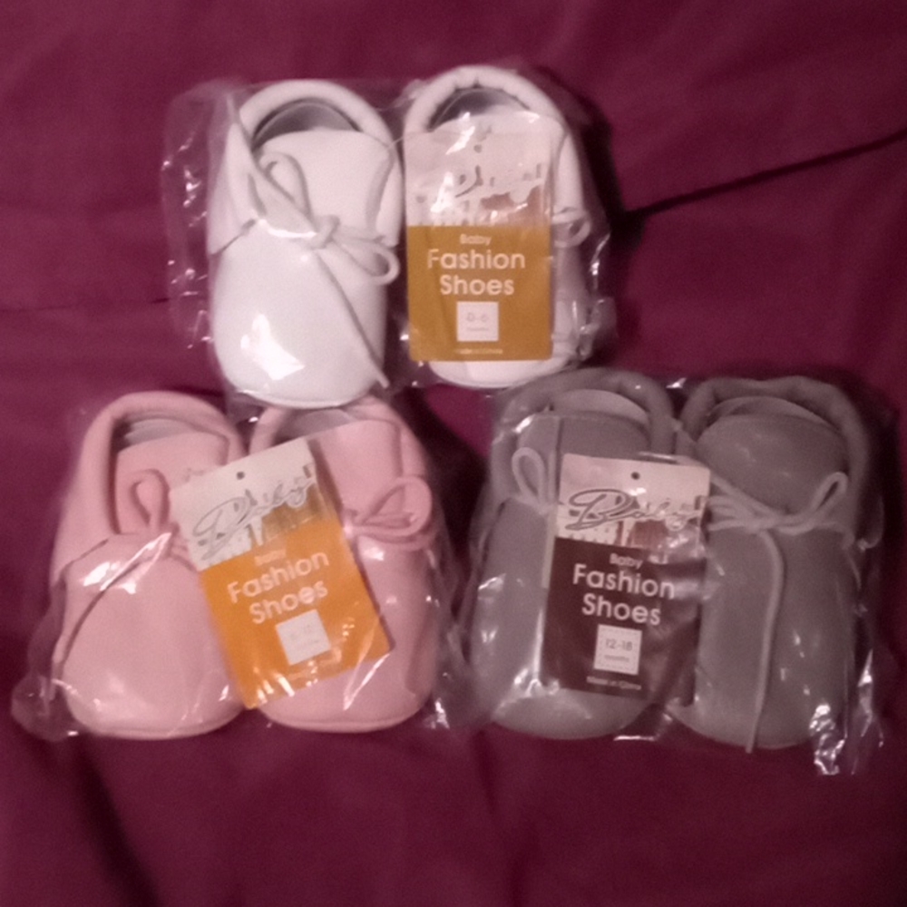 Moccasins baby (new) three sizes